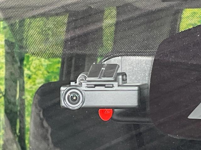 セレナ e-パワー ハイウェイスターV 両側電動ドア 純正10型ナビ 後席モニター 全周囲カメラ 衝突被害軽減システム レーダークルーズ ドラレコ コーナーセンサー スマートキー LEDヘッド ビルトインETC 純正16インチアルミ(75枚目)