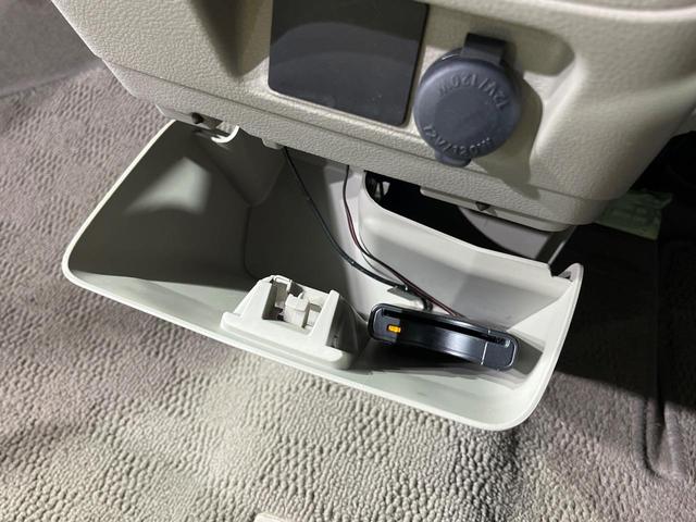 スペーシア X 電動スライドドア SDナビ バックカメラ スマートキー オートエアコン CD 地デジ ロールシェード 電動格納ミラー プライバシーガラス ドアバイザー(33枚目)