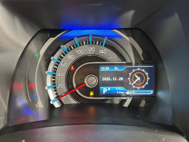 ハスラー タフワイルド 届出済未使用車 衝突軽減 レーダークルーズ コーナーセンサー スマートキー ルーフレール 純正15インチアルミ オートライト オートエアコン LEDフォグ(24枚目)