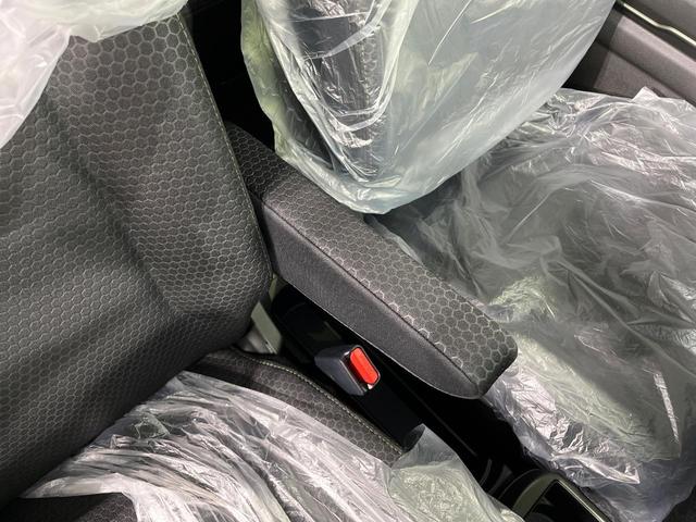 ハスラー タフワイルド 届出済未使用車 衝突軽減 レーダークルーズ コーナーセンサー スマートキー ルーフレール 純正15インチアルミ オートライト オートエアコン LEDフォグ(36枚目)