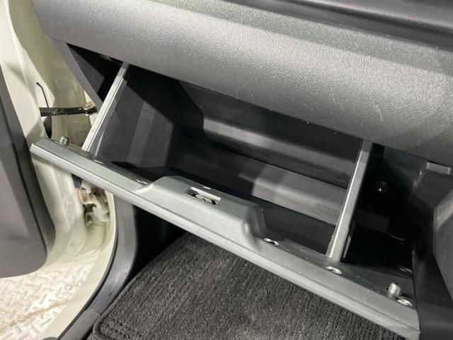 タント カスタムＸ　トップエディションＶＳ　ＳＡＩＩＩ　両側電動ドア　純正ＳＤナビ　全周囲カメラ　衝突被害軽減システム　シートヒーター　スマートキー　ＨＩＤヘッド　ＥＴＣ　純正１４インチアルミ　オートエアコン　Ｂｌｕｅｔｏｏｔｈ　ＣＤ　ＨＩＤフォグ（42枚目）