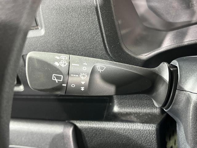 ハイゼットカーゴ ＤＸ　衝突被害軽減システム　コーナーセンサー　オートライト　プライバシーガラス　インパネシフト　アイドリングストップ　オーバーヘッドシェルフ　撥水ファブリックシート（25枚目）