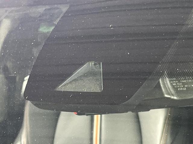 ＲＡＶ４ アドベンチャー　４ＷＤ　ＳＤナビ　バックカメラ　衝突被害軽減システム　レーダークルーズ　パワーシート　コーナーセンサー　スマートキー　ＬＥＤヘッド　ビルトインＥＴＣ　純正１９インチアルミ　オートハイビーム（3枚目）