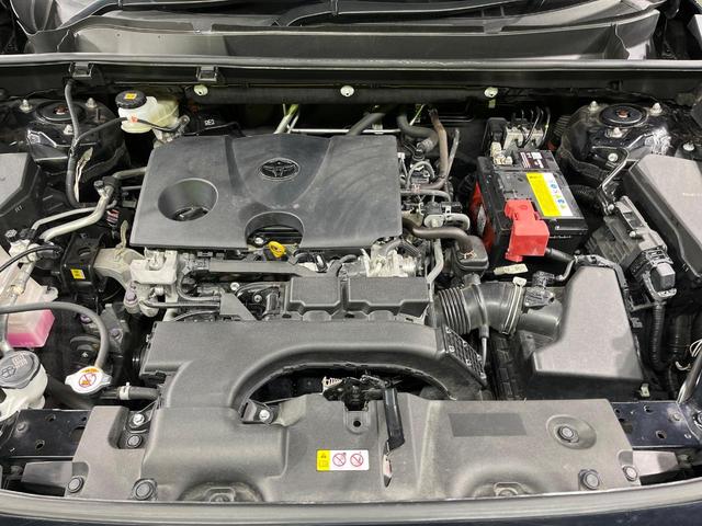 ＲＡＶ４ アドベンチャー　４ＷＤ　ＳＤナビ　バックカメラ　衝突被害軽減システム　レーダークルーズ　パワーシート　コーナーセンサー　スマートキー　ＬＥＤヘッド　ビルトインＥＴＣ　純正１９インチアルミ　オートハイビーム（18枚目）