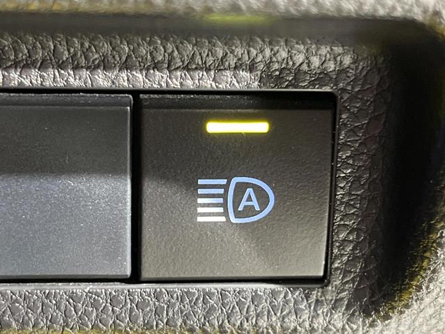 ＲＡＶ４ アドベンチャー　４ＷＤ　ＳＤナビ　バックカメラ　衝突被害軽減システム　レーダークルーズ　パワーシート　コーナーセンサー　スマートキー　ＬＥＤヘッド　ビルトインＥＴＣ　純正１９インチアルミ　オートハイビーム（31枚目）