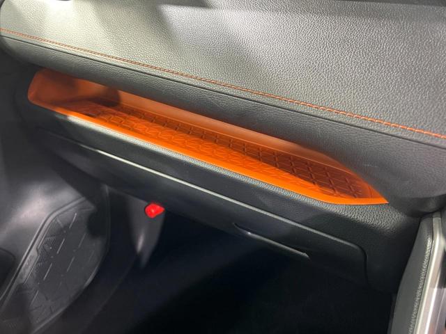 ＲＡＶ４ アドベンチャー　４ＷＤ　ＳＤナビ　バックカメラ　衝突被害軽減システム　レーダークルーズ　パワーシート　コーナーセンサー　スマートキー　ＬＥＤヘッド　ビルトインＥＴＣ　純正１９インチアルミ　オートハイビーム（46枚目）