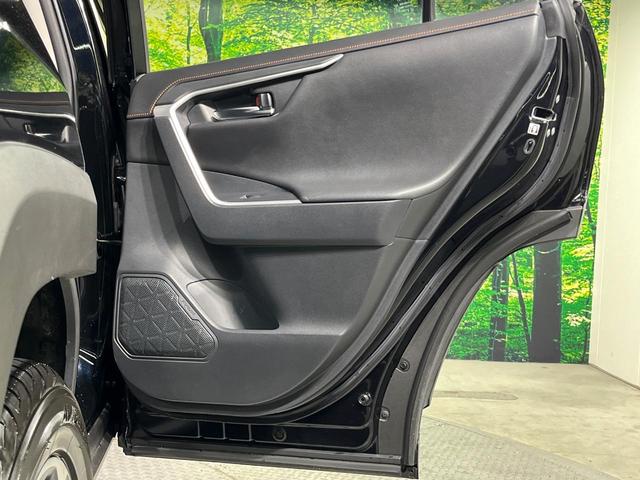 ＲＡＶ４ アドベンチャー　４ＷＤ　ＳＤナビ　バックカメラ　衝突被害軽減システム　レーダークルーズ　パワーシート　コーナーセンサー　スマートキー　ＬＥＤヘッド　ビルトインＥＴＣ　純正１９インチアルミ　オートハイビーム（50枚目）