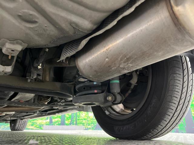 プリウス Ｓ　純正ＳＤナビ　バックカメラ　ドラレコ　スマートキー　ＨＩＤヘッド　ビルトインＥＴＣ　純正１５インチアルミ　オートライト　オートエアコン　Ｂｌｕｅｔｏｏｔｈ　ＣＤ　フルセグ　ＨＩＤフォグ（23枚目）