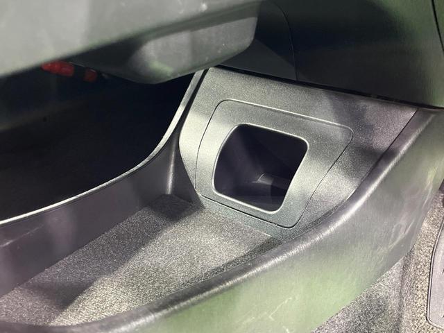 プリウス Ｓ　純正ＳＤナビ　バックカメラ　ドラレコ　スマートキー　ＨＩＤヘッド　ビルトインＥＴＣ　純正１５インチアルミ　オートライト　オートエアコン　Ｂｌｕｅｔｏｏｔｈ　ＣＤ　フルセグ　ＨＩＤフォグ（46枚目）