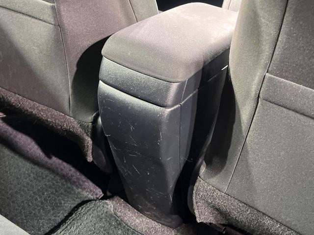 プリウス Ｓ　純正ＳＤナビ　バックカメラ　ドラレコ　スマートキー　ＨＩＤヘッド　ビルトインＥＴＣ　純正１５インチアルミ　オートライト　オートエアコン　Ｂｌｕｅｔｏｏｔｈ　ＣＤ　フルセグ　ＨＩＤフォグ（60枚目）