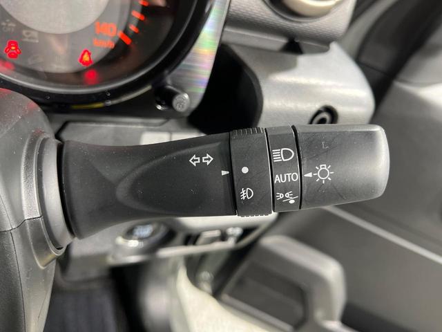 ジムニー XC 4WD ターボ SDナビ 衝突被害軽減システム ドラレコ スマートキー LEDヘッド クルコン 純正16インチアルミ オートライト オートエアコン Bluetooth CD DVD再生 地デジ(31枚目)