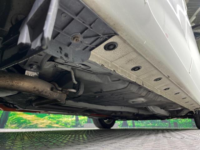 アクア Ｇ　純正ＳＤナビ　バックカメラ　衝突被害軽減システム　ドラレコ　コーナーセンサー　スマートキー　ＬＥＤヘッド　ビルトインＥＴＣ　クルコン　純正１５インチアルミ　オートハイビーム　オートライト（22枚目）