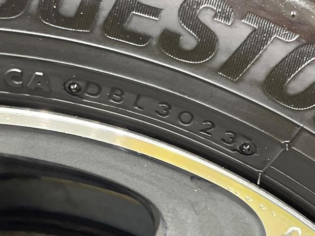 アクア Ｇ　純正ＳＤナビ　バックカメラ　衝突被害軽減システム　ドラレコ　コーナーセンサー　スマートキー　ＬＥＤヘッド　ビルトインＥＴＣ　クルコン　純正１５インチアルミ　オートハイビーム　オートライト（54枚目）