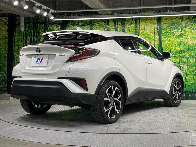 Ｃ－ＨＲ Ｇ　ＳＤナビ　バックカメラ　衝突被害軽減システム　レーダークルーズ　禁煙車　ハーフレザーシート　コーナーセンサー　スマートキー　ＬＥＤヘッド　ＥＴＣ　純正１８インチアルミ　オートハイビーム　車線逸脱警報（17枚目）