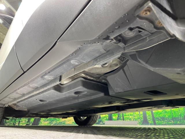 Ｃ－ＨＲ Ｇ　ＳＤナビ　バックカメラ　衝突被害軽減システム　レーダークルーズ　禁煙車　ハーフレザーシート　コーナーセンサー　スマートキー　ＬＥＤヘッド　ＥＴＣ　純正１８インチアルミ　オートハイビーム　車線逸脱警報（23枚目）