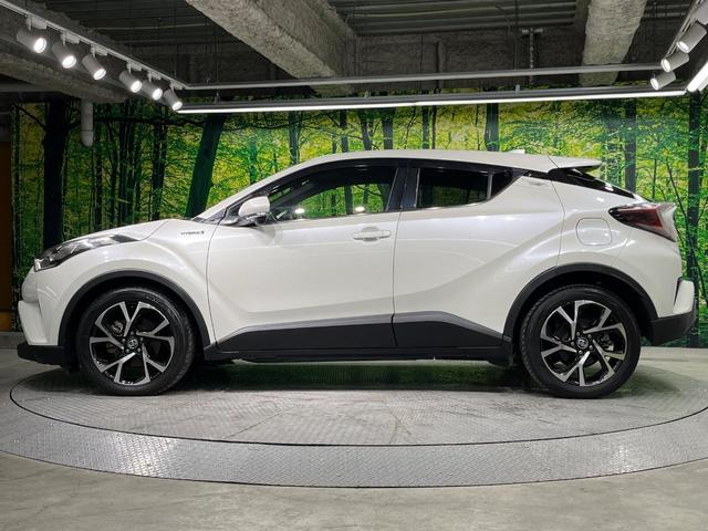 Ｃ－ＨＲ Ｇ　ＳＤナビ　バックカメラ　衝突被害軽減システム　レーダークルーズ　禁煙車　ハーフレザーシート　コーナーセンサー　スマートキー　ＬＥＤヘッド　ＥＴＣ　純正１８インチアルミ　オートハイビーム　車線逸脱警報（64枚目）