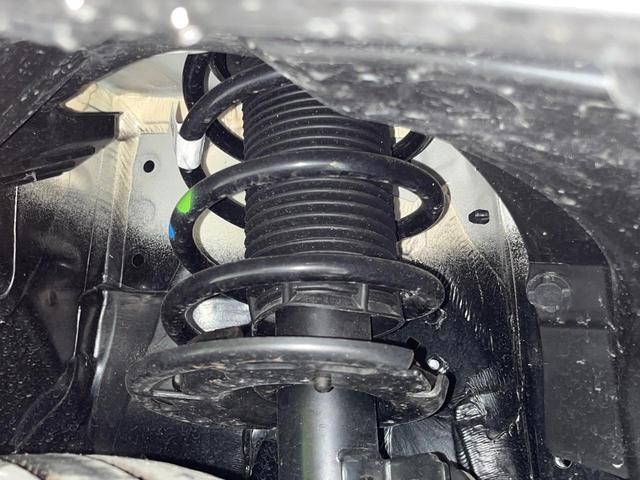 フロンクス ベースグレード 全周囲カメラ 衝突被害軽減システム レザーシート ドラレコ コーナーセンサー スマートキー LEDヘッド ETC 純正16インチアルミ 車線逸脱警報 オートライト オートエアコン Bluetooth(20枚目)