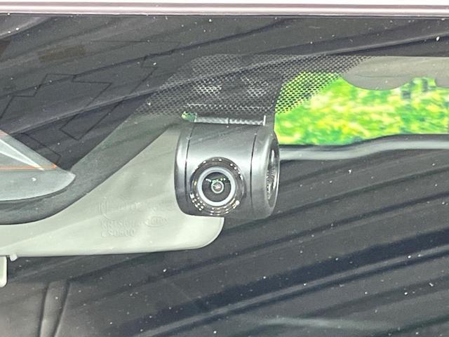 フロンクス ベースグレード 全周囲カメラ 衝突被害軽減システム レザーシート ドラレコ コーナーセンサー スマートキー LEDヘッド ETC 純正16インチアルミ 車線逸脱警報 オートライト オートエアコン Bluetooth(61枚目)