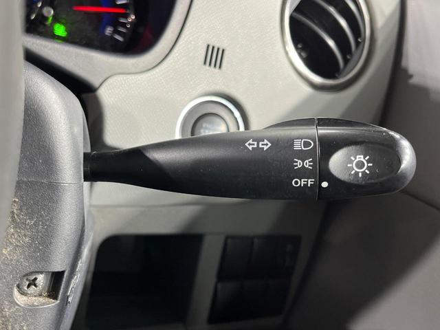 ワゴンR FXリミテッドII スマートキー 純正14インチアルミ オートエアコン CD 電動格納ミラー シートアンダーボックス プライバシーガラス ドアバイザー(28枚目)