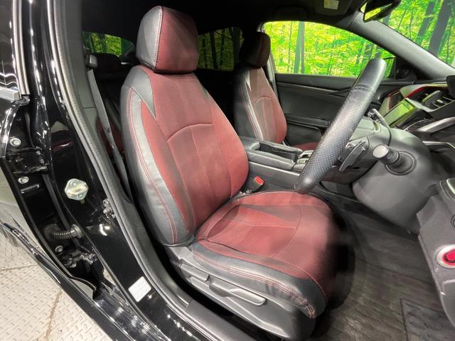 シビック ハッチバック　ホンダセンシング　純正ＳＤナビ　バックカメラ　衝突被害軽減システム　レーダークルーズ　ドラレコ　スマートキー　ＬＥＤヘッド　ビルトインＥＴＣ　純正１８インチアルミ　オートライト　オートエアコン　Ｂｌｕｅｔｏｏｔｈ（8枚目）