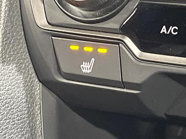 シビック ハッチバック　ホンダセンシング　純正ＳＤナビ　バックカメラ　衝突被害軽減システム　レーダークルーズ　ドラレコ　スマートキー　ＬＥＤヘッド　ビルトインＥＴＣ　純正１８インチアルミ　オートライト　オートエアコン　Ｂｌｕｅｔｏｏｔｈ（27枚目）