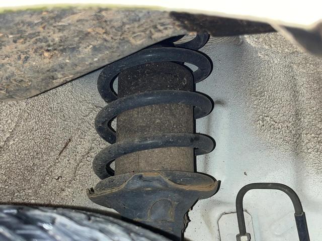 ハイゼットカーゴ デッキバンＧ　ＳＡＩＩＩ　ＳＤナビ　衝突被害軽減システム　禁煙車　コーナーセンサー　ＬＥＤヘッド　ＥＴＣ　オートハイビーム　ＣＤ　ＤＶＤ再生　地デジ　ＬＥＤフォグ（20枚目）