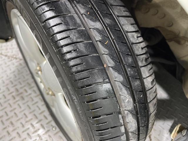 アルトラパン Ｘ　ＳＤナビ　禁煙車　スマートキー　純正１４インチアルミ　ＣＤ　ＤＶＤ再生　地デジ　シートリフター　電動格納ミラー（29枚目）