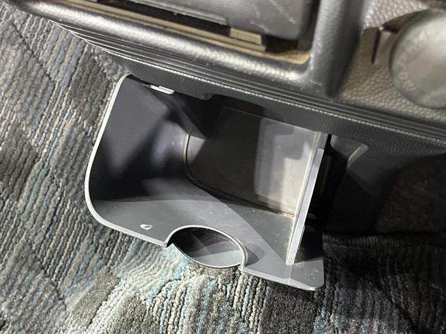 アルトラパン Ｘ　ＳＤナビ　禁煙車　スマートキー　純正１４インチアルミ　ＣＤ　ＤＶＤ再生　地デジ　シートリフター　電動格納ミラー（40枚目）