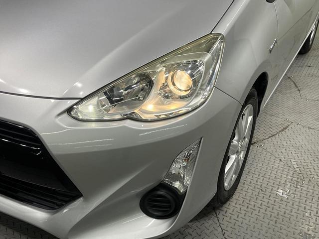 アクア Ｇ　バックカメラ　禁煙車　スマートキー　クルコン　純正１５インチアルミ　オートライト　オートエアコン　Ｂｌｕｅｔｏｏｔｈ　フルセグ（12枚目）