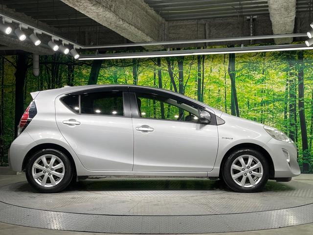 アクア Ｇ　バックカメラ　禁煙車　スマートキー　クルコン　純正１５インチアルミ　オートライト　オートエアコン　Ｂｌｕｅｔｏｏｔｈ　フルセグ（61枚目）