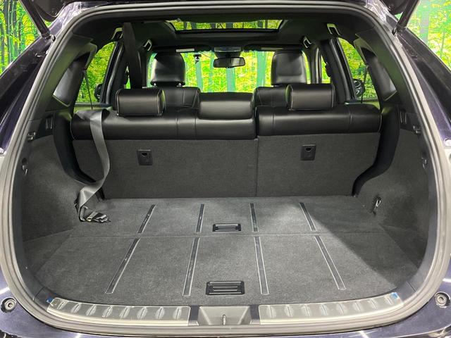 ハリアー プレミアム ムーンルーフ SDナビ バックカメラ セーフティセンス レーダークルーズ 禁煙車 電動リアゲート ハーフレザーシート パワーシート コーナーセンサー スマートキー LEDヘッド 純正18インチアルミ(10枚目)