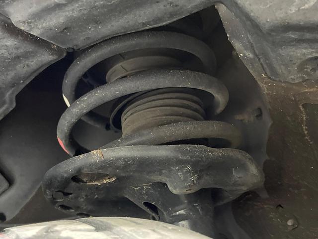 ハリアー プレミアム ムーンルーフ SDナビ バックカメラ セーフティセンス レーダークルーズ 禁煙車 電動リアゲート ハーフレザーシート パワーシート コーナーセンサー スマートキー LEDヘッド 純正18インチアルミ(20枚目)