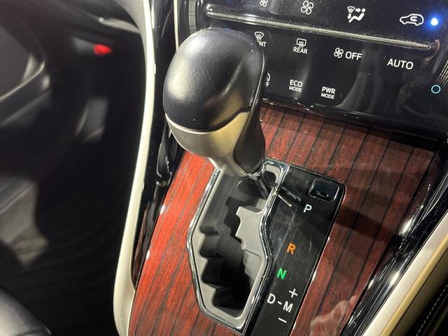 ハリアー プレミアム ムーンルーフ SDナビ バックカメラ セーフティセンス レーダークルーズ 禁煙車 電動リアゲート ハーフレザーシート パワーシート コーナーセンサー スマートキー LEDヘッド 純正18インチアルミ(46枚目)