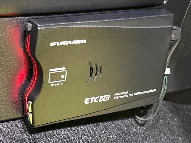 ハリアー プレミアム ムーンルーフ SDナビ バックカメラ セーフティセンス レーダークルーズ 禁煙車 電動リアゲート ハーフレザーシート パワーシート コーナーセンサー スマートキー LEDヘッド 純正18インチアルミ(59枚目)