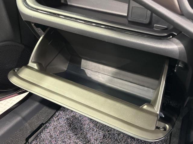 アクア G 純正SDナビ バックカメラ 衝突被害軽減システム 禁煙車 スマートキー ビルトインETC クルコン オートハイビーム オートライト オートエアコン Bluetooth CD フルセグ(38枚目)