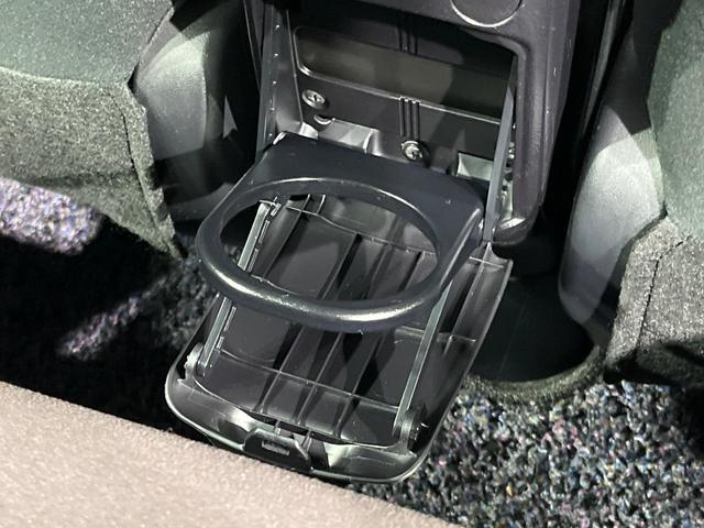 アクア G 純正SDナビ バックカメラ 衝突被害軽減システム 禁煙車 スマートキー ビルトインETC クルコン オートハイビーム オートライト オートエアコン Bluetooth CD フルセグ(44枚目)