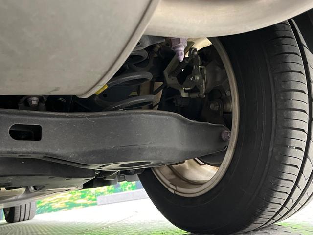 プリウス Ｓセーフティプラス　純正ＳＤナビ　バックカメラ　衝突軽減　レーダークルーズ　禁煙車　ドラレコ　コーナーセンサー　ヘッドアップディスプレイ　スマートキー　ＬＥＤヘッド　ＥＴＣ　純正１５インチアルミ　オートハイビーム（21枚目）