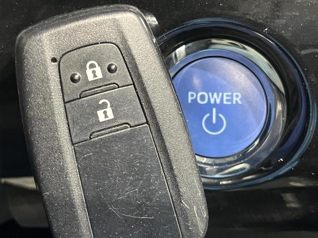 プリウス Ｓセーフティプラス　純正ＳＤナビ　バックカメラ　衝突軽減　レーダークルーズ　禁煙車　ドラレコ　コーナーセンサー　ヘッドアップディスプレイ　スマートキー　ＬＥＤヘッド　ＥＴＣ　純正１５インチアルミ　オートハイビーム（24枚目）