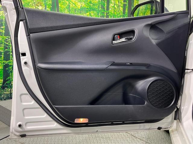 プリウス Ｓセーフティプラス　純正ＳＤナビ　バックカメラ　衝突軽減　レーダークルーズ　禁煙車　ドラレコ　コーナーセンサー　ヘッドアップディスプレイ　スマートキー　ＬＥＤヘッド　ＥＴＣ　純正１５インチアルミ　オートハイビーム（25枚目）