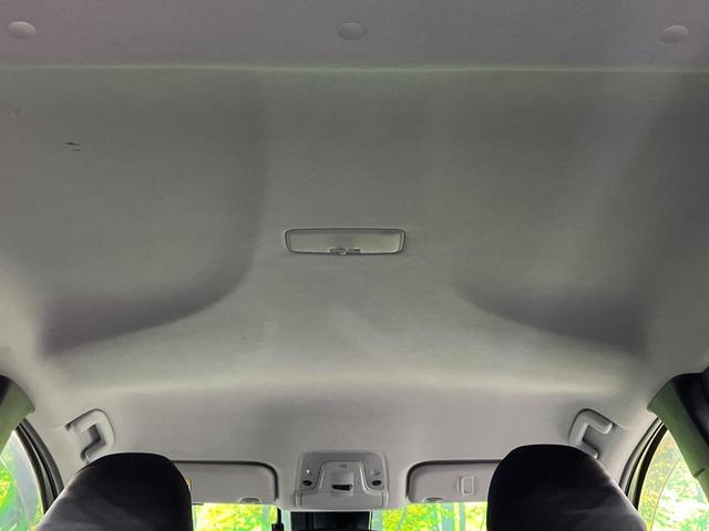 プリウス Ｓセーフティプラス　純正ＳＤナビ　バックカメラ　衝突軽減　レーダークルーズ　禁煙車　ドラレコ　コーナーセンサー　ヘッドアップディスプレイ　スマートキー　ＬＥＤヘッド　ＥＴＣ　純正１５インチアルミ　オートハイビーム（30枚目）