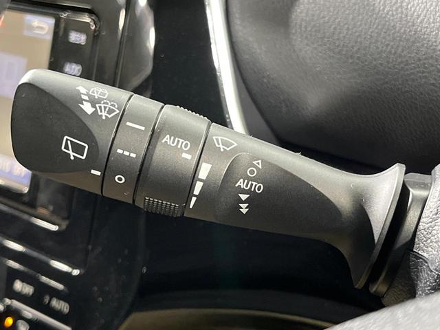 プリウス Ｓセーフティプラス　純正ＳＤナビ　バックカメラ　衝突軽減　レーダークルーズ　禁煙車　ドラレコ　コーナーセンサー　ヘッドアップディスプレイ　スマートキー　ＬＥＤヘッド　ＥＴＣ　純正１５インチアルミ　オートハイビーム（36枚目）