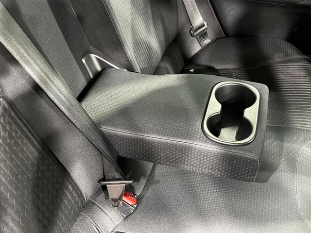 プリウス Ｓセーフティプラス　純正ＳＤナビ　バックカメラ　衝突軽減　レーダークルーズ　禁煙車　ドラレコ　コーナーセンサー　ヘッドアップディスプレイ　スマートキー　ＬＥＤヘッド　ＥＴＣ　純正１５インチアルミ　オートハイビーム（49枚目）