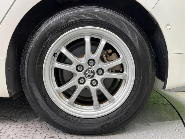 プリウス Ｓセーフティプラス　純正ＳＤナビ　バックカメラ　衝突軽減　レーダークルーズ　禁煙車　ドラレコ　コーナーセンサー　ヘッドアップディスプレイ　スマートキー　ＬＥＤヘッド　ＥＴＣ　純正１５インチアルミ　オートハイビーム（52枚目）