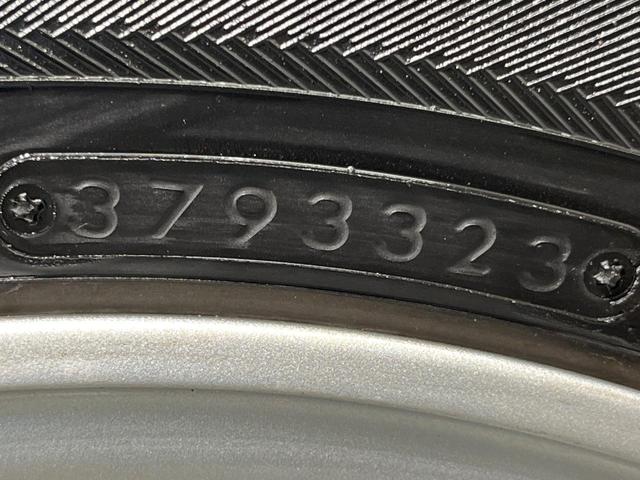 プリウス Ｓセーフティプラス　純正ＳＤナビ　バックカメラ　衝突軽減　レーダークルーズ　禁煙車　ドラレコ　コーナーセンサー　ヘッドアップディスプレイ　スマートキー　ＬＥＤヘッド　ＥＴＣ　純正１５インチアルミ　オートハイビーム（54枚目）