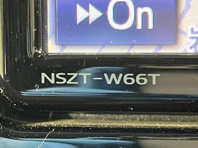 プリウス Ｓセーフティプラス　純正ＳＤナビ　バックカメラ　衝突軽減　レーダークルーズ　禁煙車　ドラレコ　コーナーセンサー　ヘッドアップディスプレイ　スマートキー　ＬＥＤヘッド　ＥＴＣ　純正１５インチアルミ　オートハイビーム（58枚目）