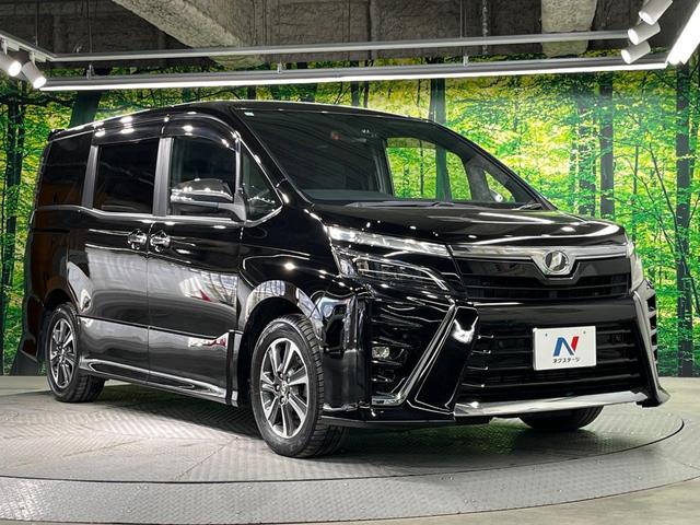 ヴォクシー ＺＳ　煌ＩＩ　両側電動スライド　ＢＩＧ－Ｘ１１インチナビ　ＡＬＰＩＮＥ後席モニター　バックカメラ　衝突被害軽減システム　禁煙車　コーナーセンサー　スマートキー　ＬＥＤヘッド　ＥＴＣ　クルコン（17枚目）