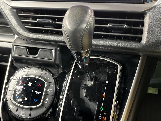 ヴォクシー ＺＳ　煌ＩＩ　両側電動スライド　ＢＩＧ－Ｘ１１インチナビ　ＡＬＰＩＮＥ後席モニター　バックカメラ　衝突被害軽減システム　禁煙車　コーナーセンサー　スマートキー　ＬＥＤヘッド　ＥＴＣ　クルコン（50枚目）