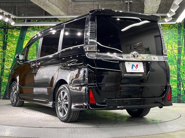 ヴォクシー ＺＳ　煌ＩＩ　両側電動スライド　ＢＩＧ－Ｘ１１インチナビ　ＡＬＰＩＮＥ後席モニター　バックカメラ　衝突被害軽減システム　禁煙車　コーナーセンサー　スマートキー　ＬＥＤヘッド　ＥＴＣ　クルコン（64枚目）