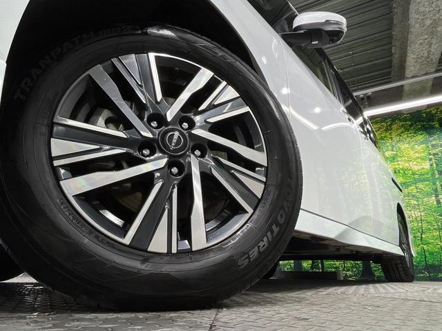 �y�����P�U�C���`�A���~�z�C�[���z�O�ςɃ}�b�`���������A���~�z�C�[���𑕒����Ă���܂��B�e��ЊO�A���~�z�C�[����A�X�^�b�h���X�^�C�����戵�����Ă���܂��B���񂲑��k����������