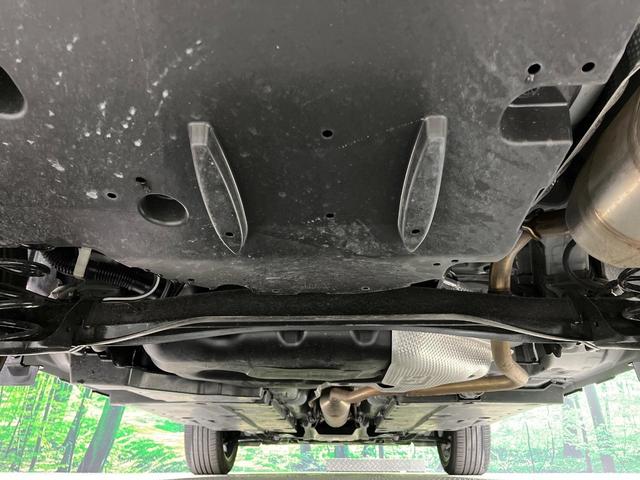 ヤリスクロス ハイブリッドＺ　全周囲カメラ　衝突被害軽減システム　レーダークルーズ　禁煙車　パワーシート　ドラレコ　コーナーセンサー　スマートキー　ＬＥＤヘッド　ビルトインＥＴＣ　純正１８インチアルミ　オートハイビーム（19枚目）